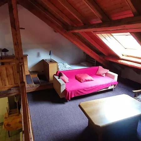 - Grand 27 Pers Rochesson